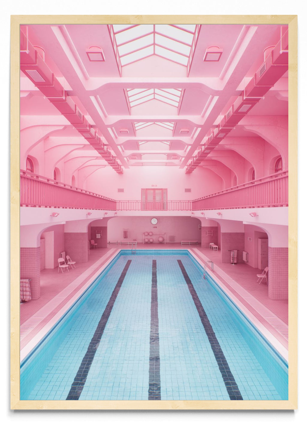 Public Pool - Open Shot - Retrato MC