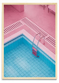 Public Pool - Retrato MC
