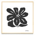 Flor casi negra 9 - Cuadrado MC