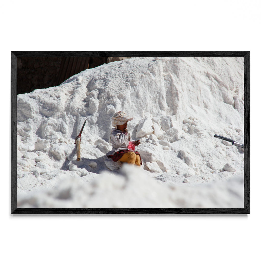 Niña en el salar - FotoH N