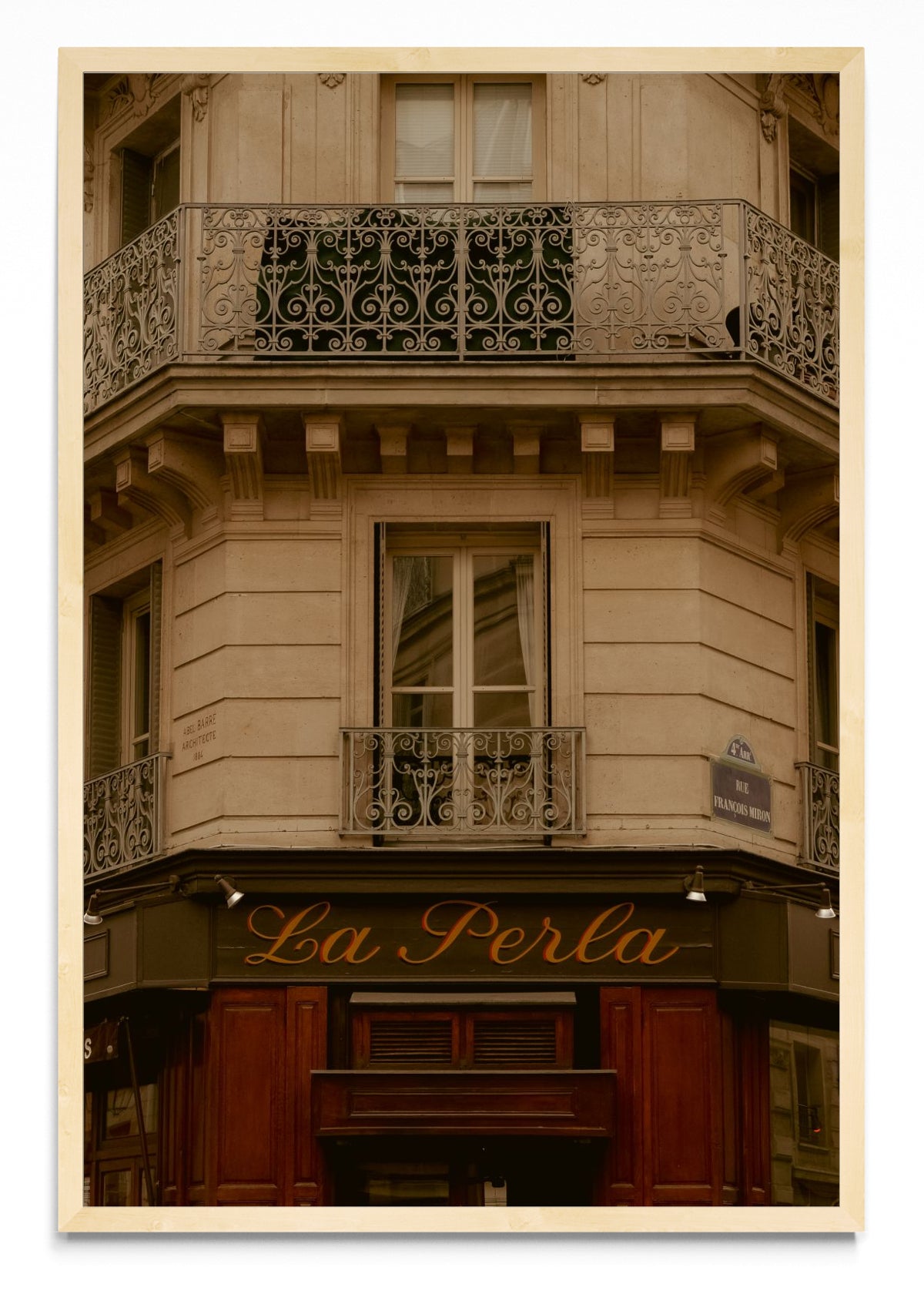 La Perla - FotoV MC