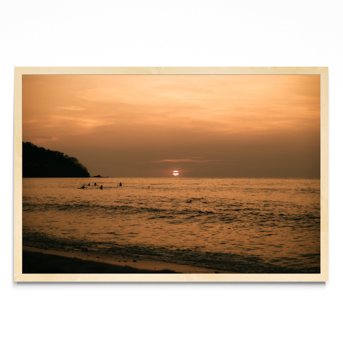 Fin de tarde. Sunset Surfing en Nayarit, México. - FotoH MC