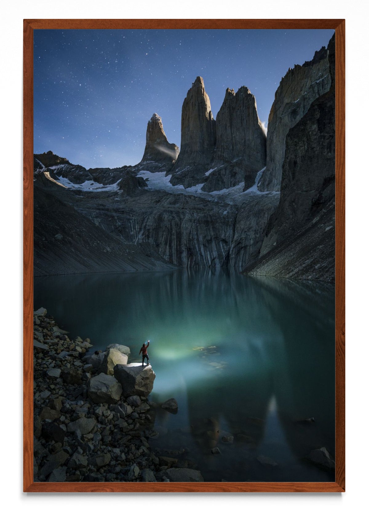 Contra luz de luna llena en Torres del Paine - FotoV MO