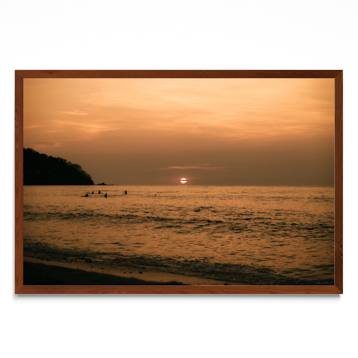 Fin de tarde. Sunset Surfing en Nayarit, México. - FotoH MO
