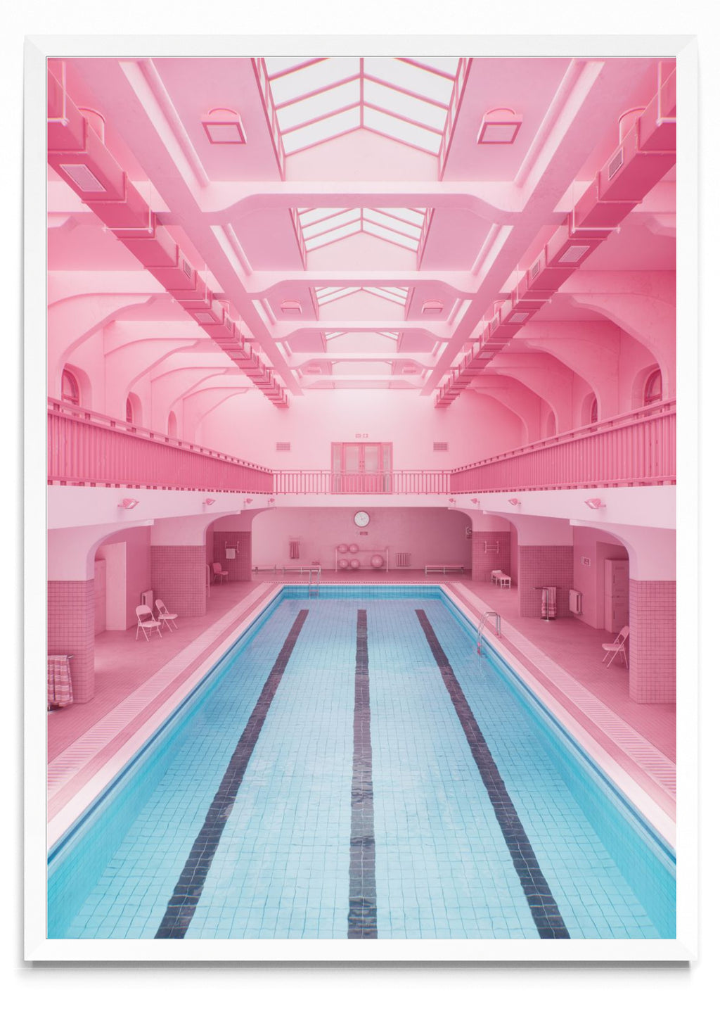 Public Pool - Open Shot - Retrato BL