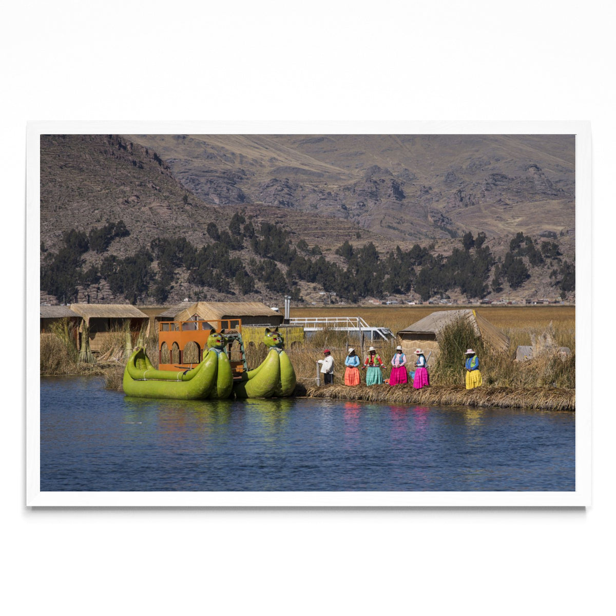 Los Uros y sus islas flotantes - FotoH BL