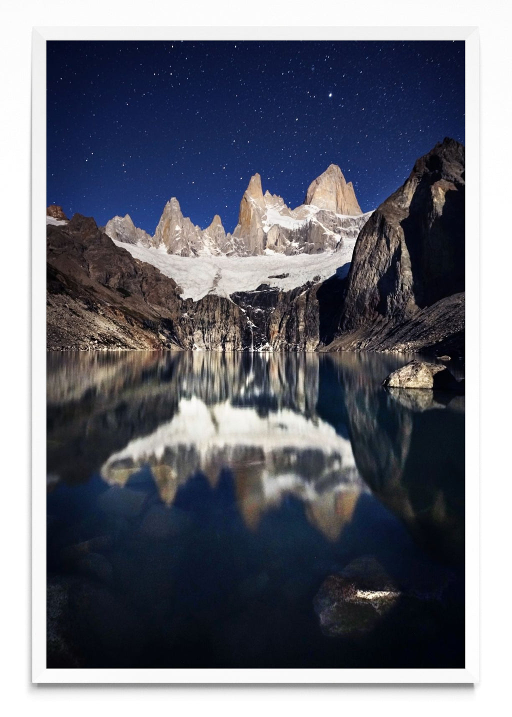 El Chalten iluminado por las estrellas - FotoV BL