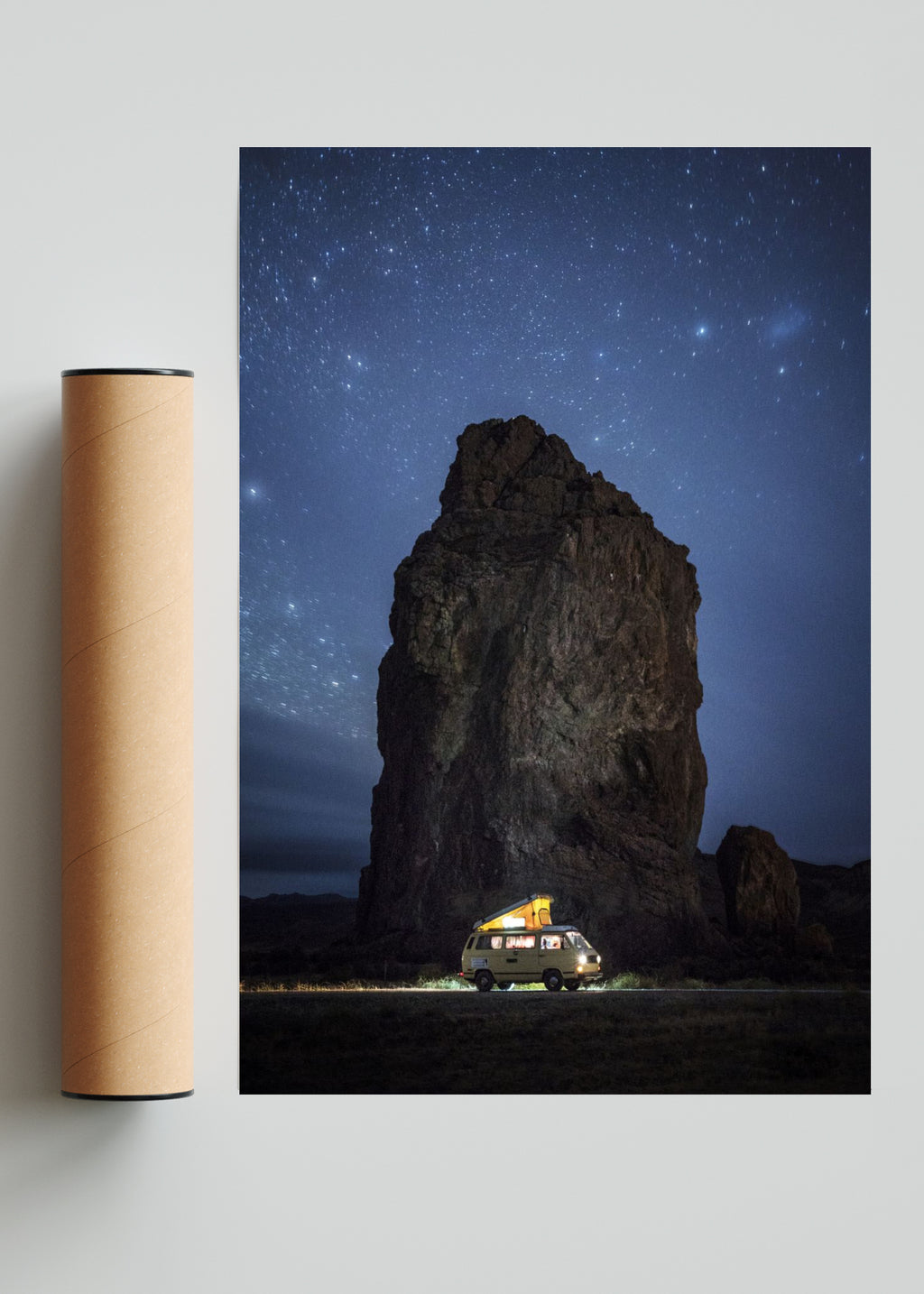 Piedra Parada a la luz de las estrellas - FotoV Solo print