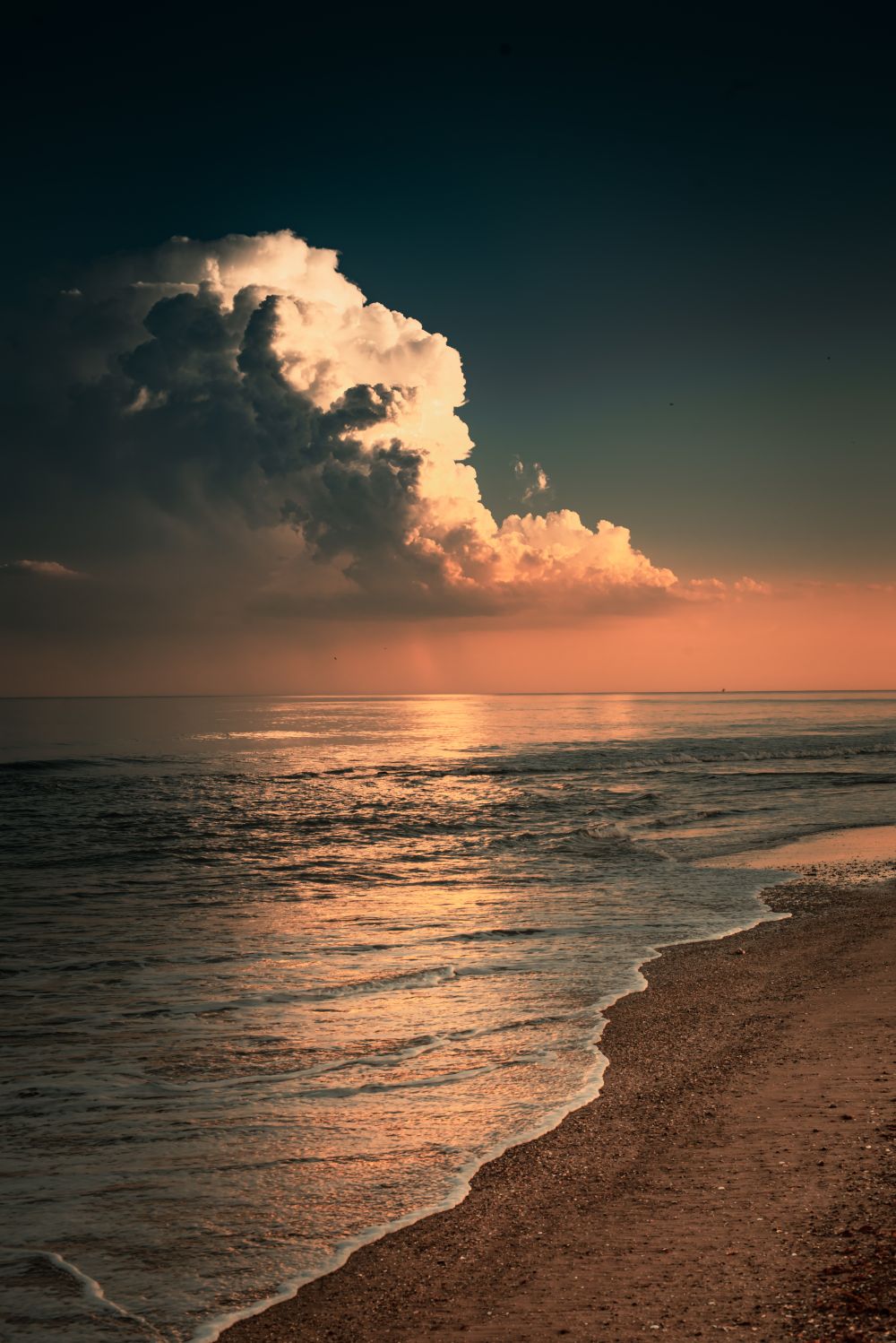Atardecer en mar del Sud