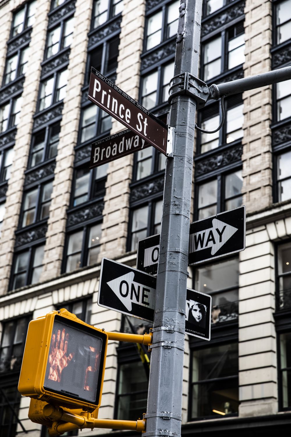 Distrito Soho, Prince St.