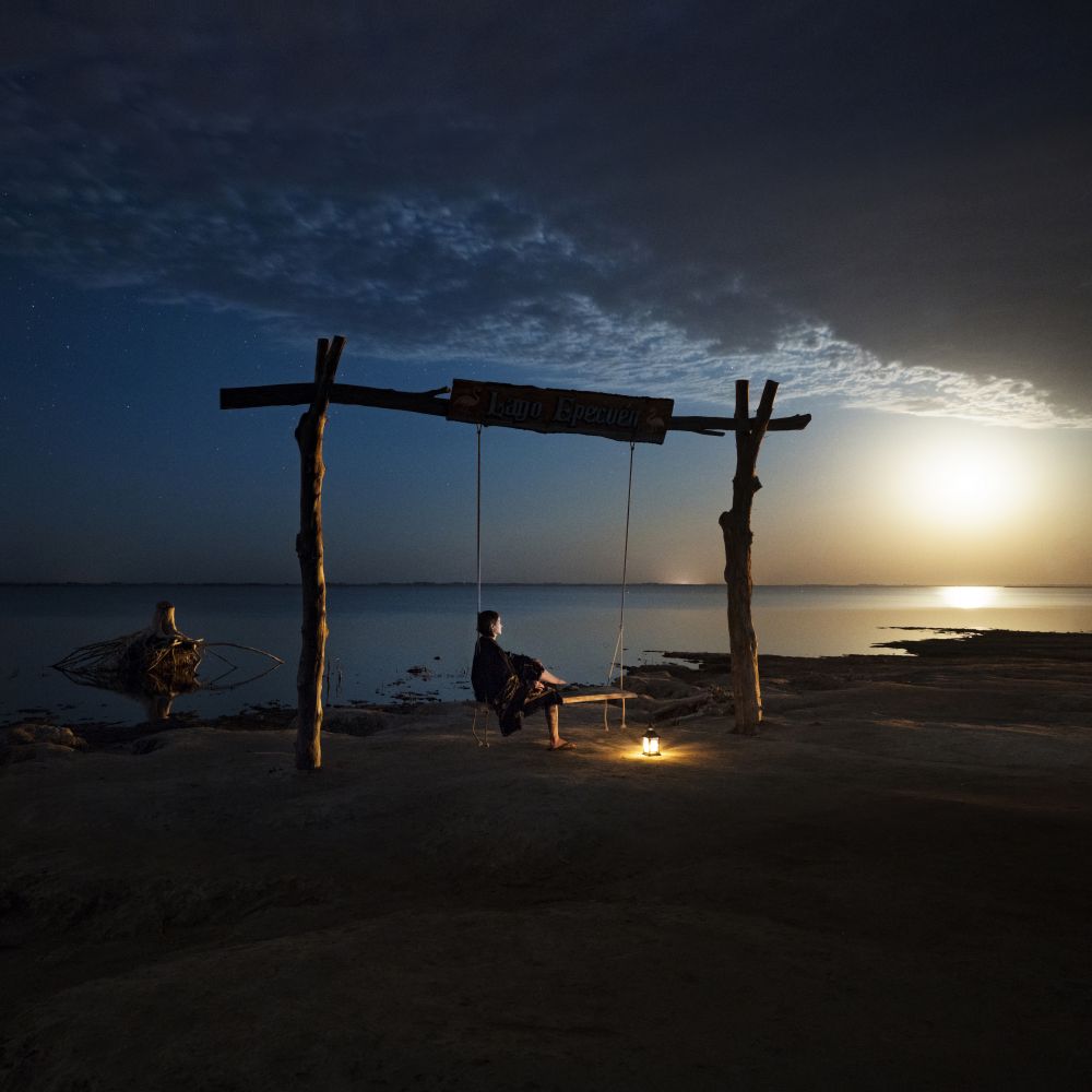 Contemplando la puesta de luna