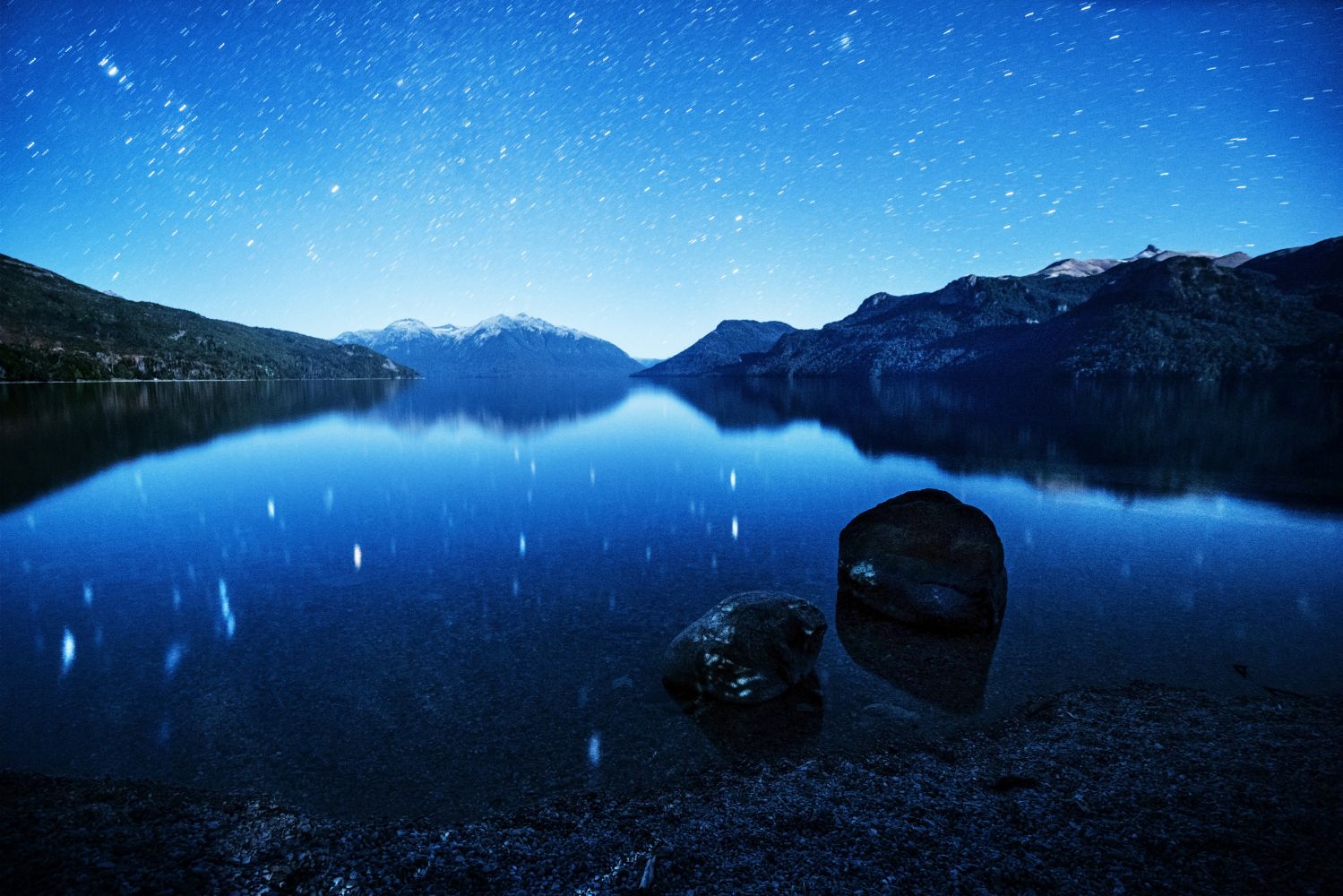 Traful a La Luz de las estrellas