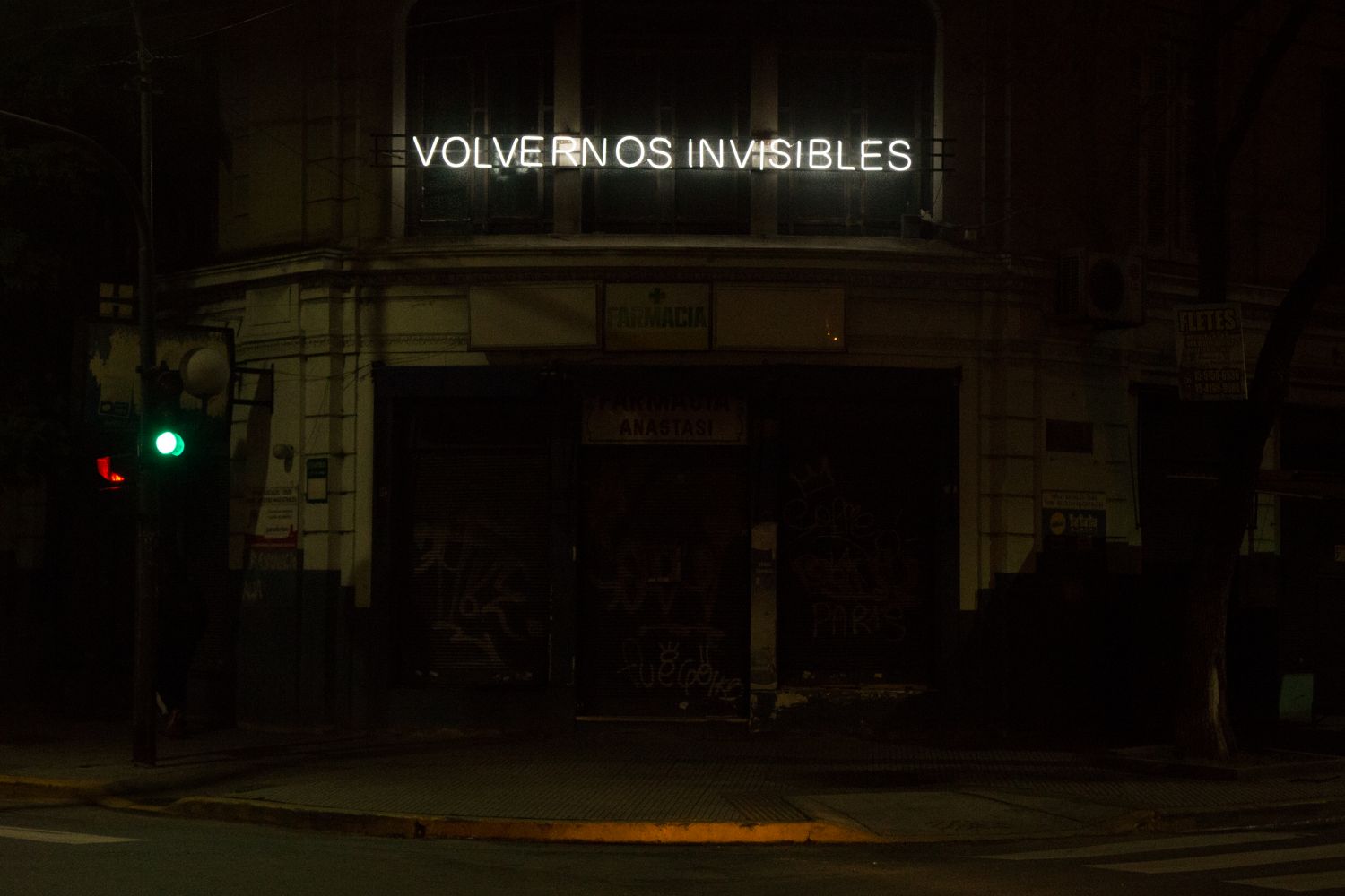 Volvernos Invisibles