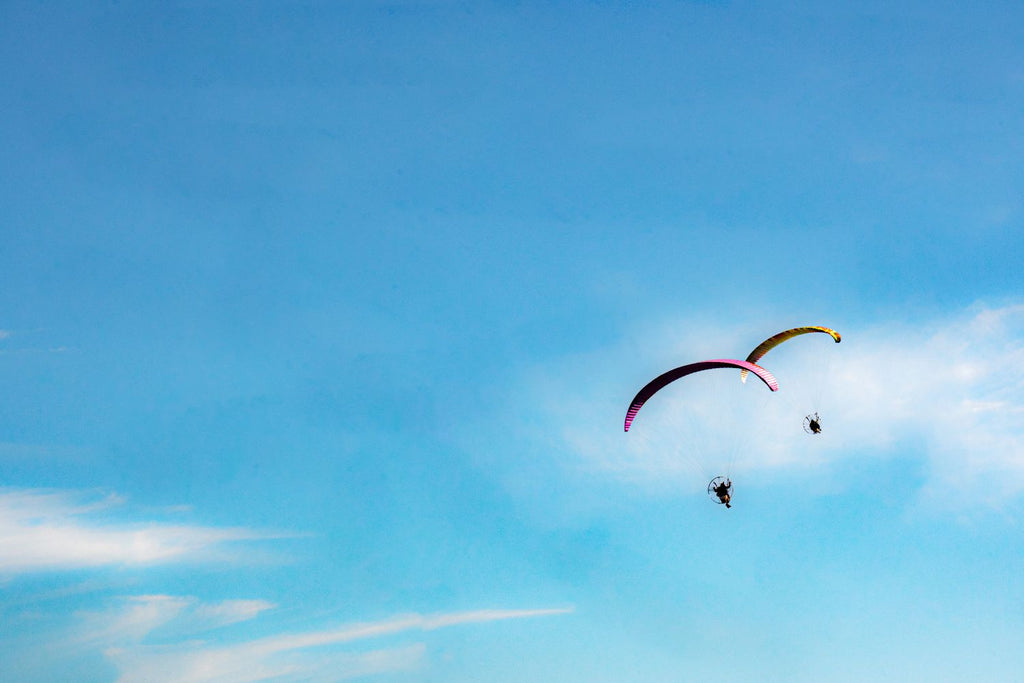 Volando a duo. Parapentes acoplandose a la naturaleza
