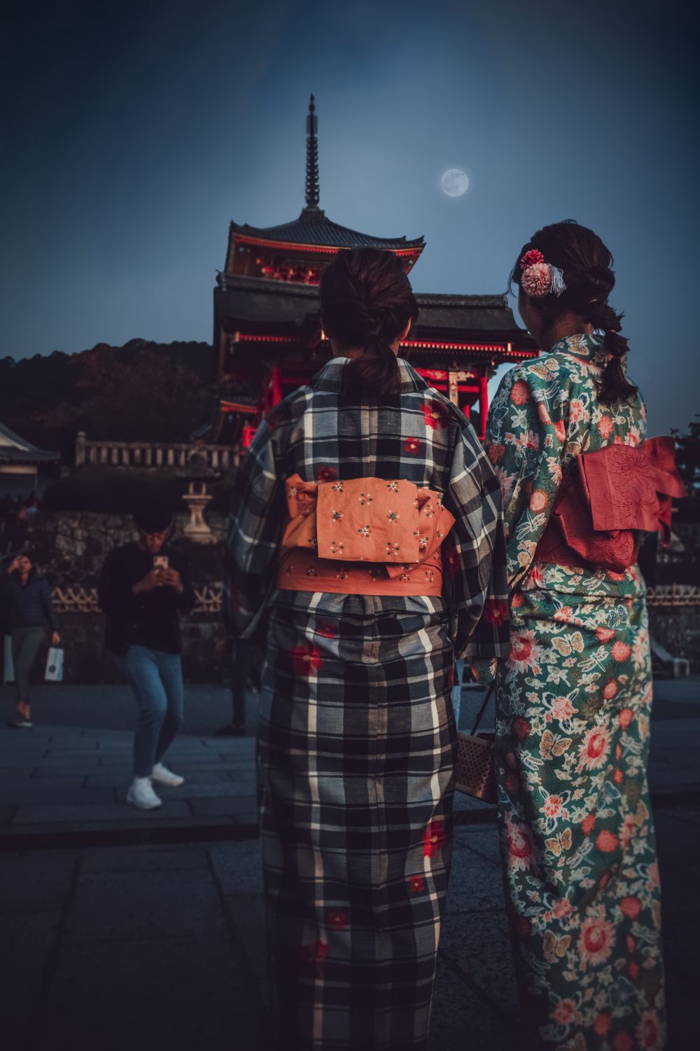 Anochecer en Kiyomizudera