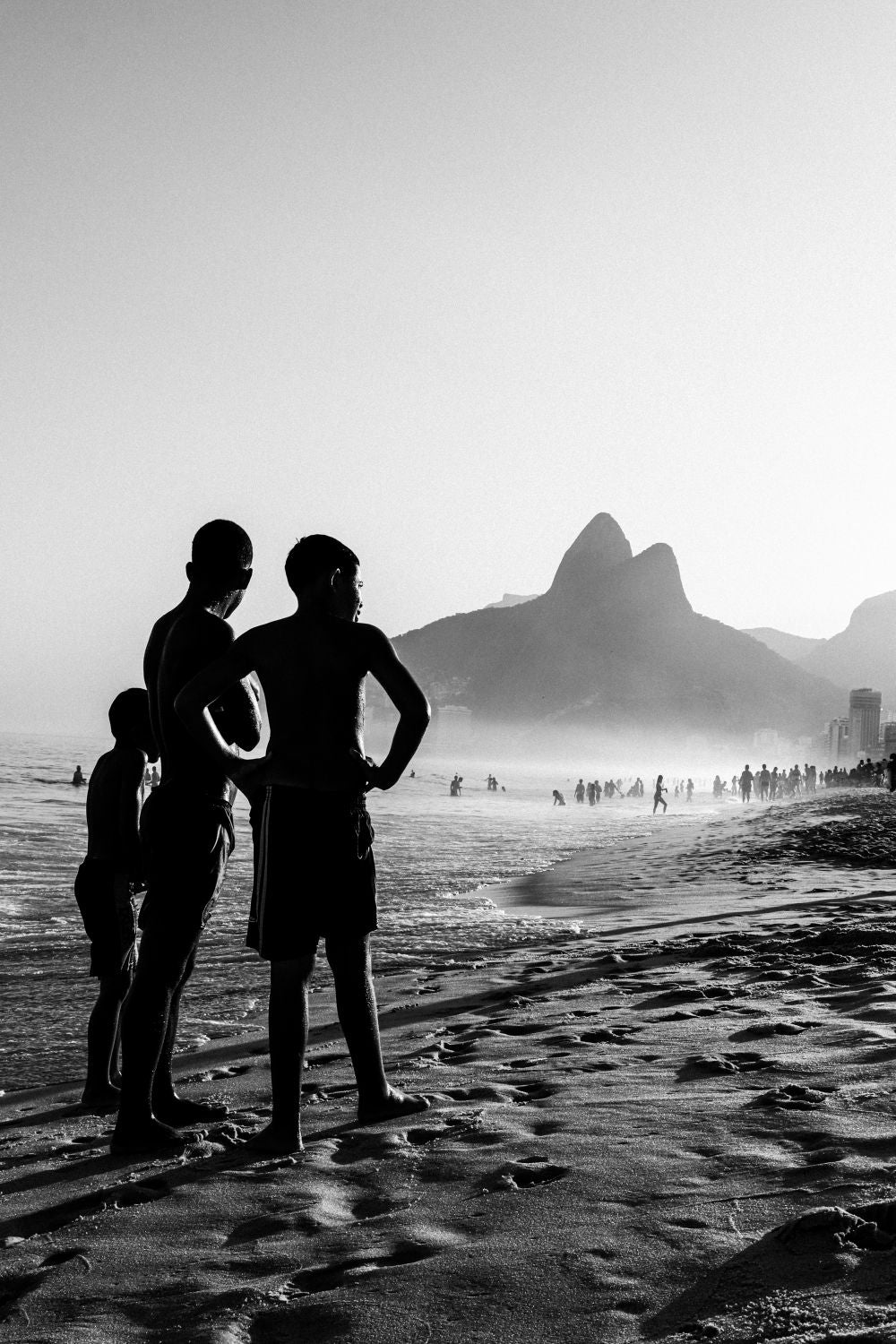 BeachPeopleIpanema
